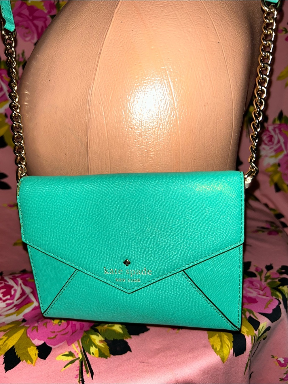 Kate spade green gold chain crossbody purse clutch bag club cocktail date night